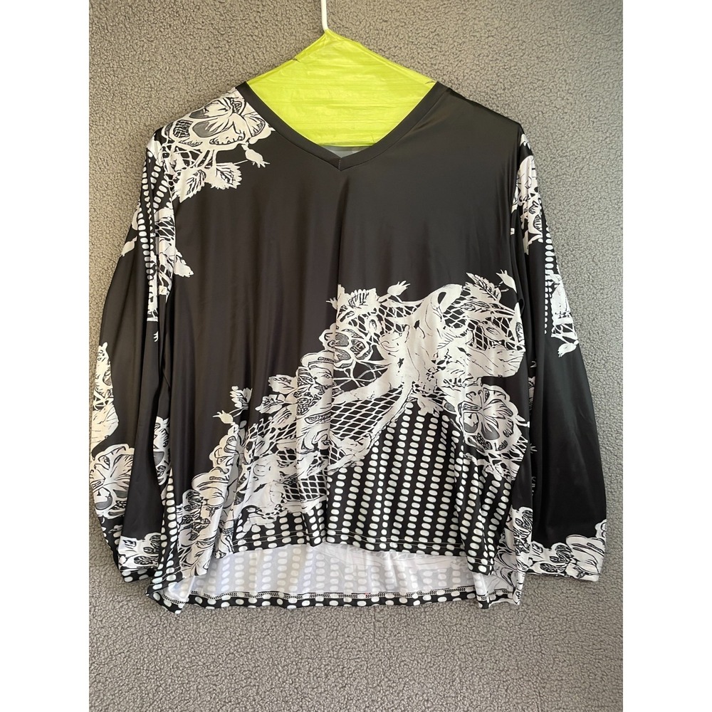 Womans Pullover Top Unbranded New No Tags Long Sleeve Size 5X Floral